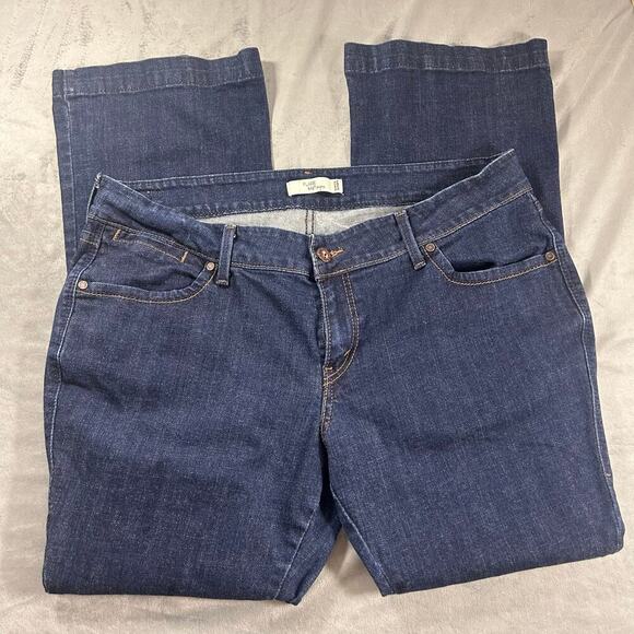 Levi's 542 Flare Jeans Women's size 20 Wide Leg Denim - Picture 1 of 6